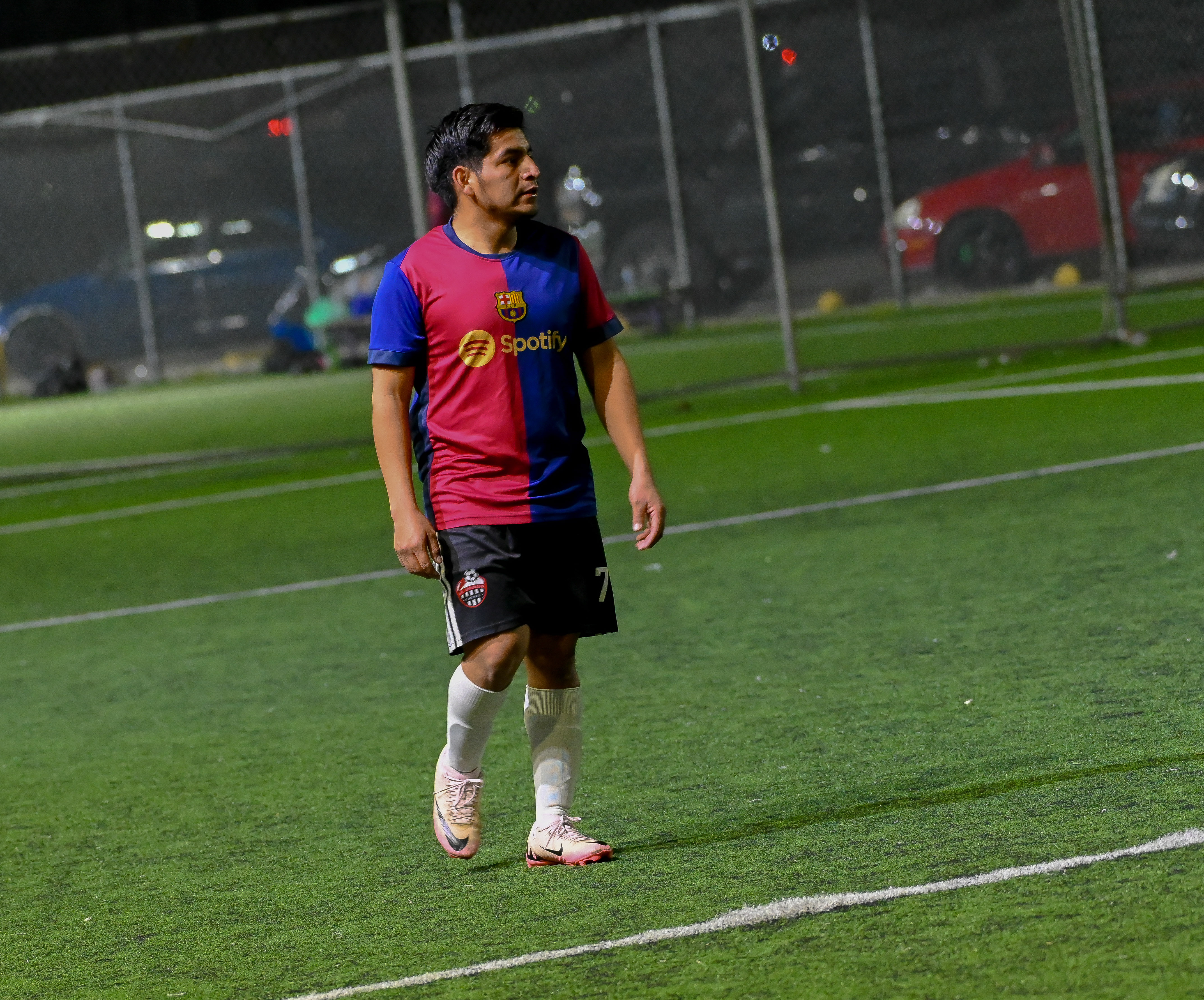 8 DSC 2577